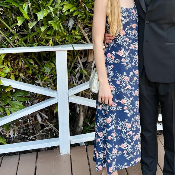 Navy floral midi dress - Picture 4 of 4